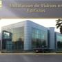 Instalación de vidrios en Edificio