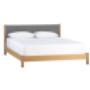 Cama y respaldos