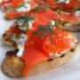 canapes de con carpacho de salmon ahumado