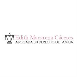 Abogada de familia Edith Macarena Cáceres